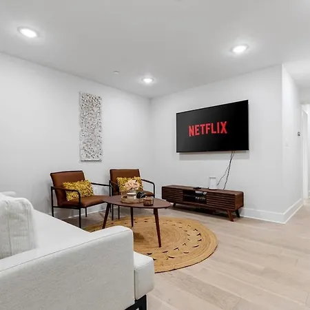 Excellent 2-Br Condo In Hip Area Of Dc Washington Exterior photo